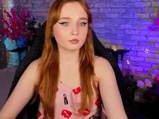 emmachery from CamSoda is Freechat