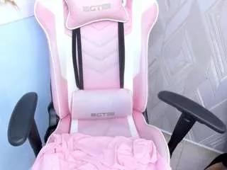 emmagomezz from CamSoda
