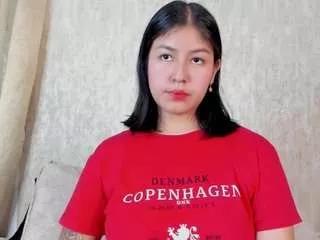 emmarossem from CamSoda is Freechat