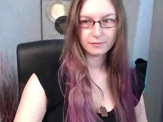 emmatease94 from CamSoda