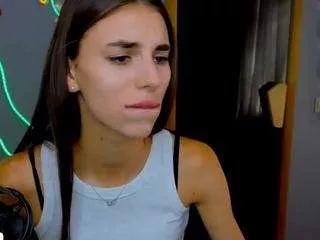 Photos of emmigreen from CamSoda is Freechat