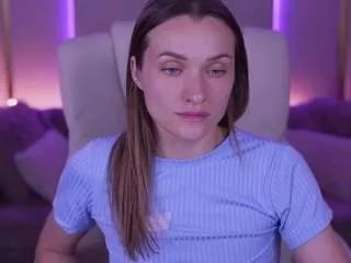 emmyskyy from CamSoda
