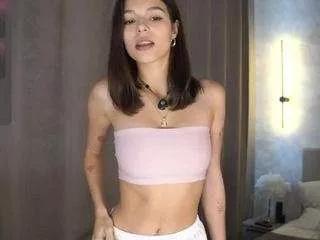 engelbuss from CamSoda