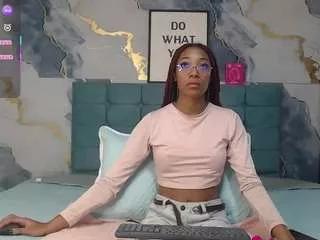esmeraldasweet0 from CamSoda