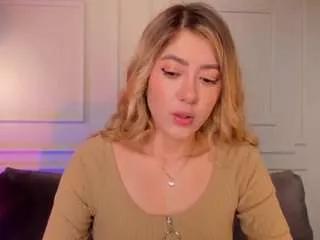 evebenson from CamSoda