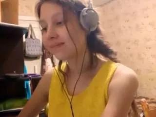 evelineemard from CamSoda