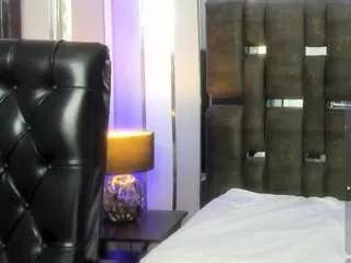 Photos of fem-loui from CamSoda is Freechat