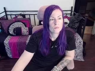 gennyrock from CamSoda
