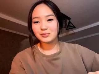 Ginaweinhold webcams show profile image 