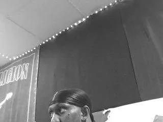 Heartbr8ker88 webcams show profile image 