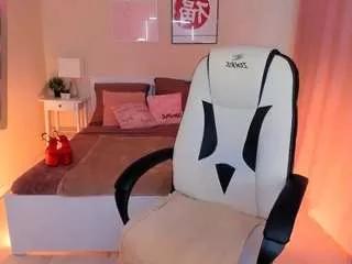 helenaregal from CamSoda