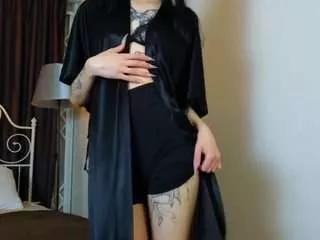 holly-berryy from CamSoda