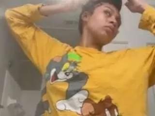 honeyyellababy from CamSoda is Freechat