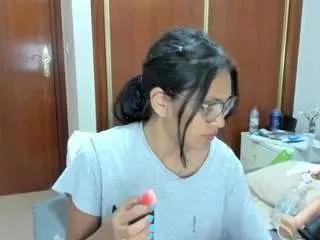 honny-sugar19 from CamSoda