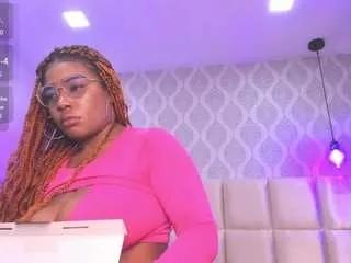 iammalaika from CamSoda