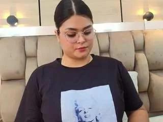im-mou from CamSoda