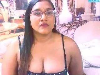 indiansexylady4u from CamSoda is Freechat