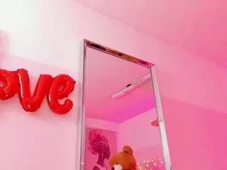 inndra-hot from CamSoda