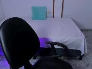 iris-torrez from CamSoda