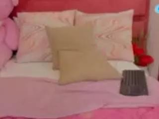isi-cute from CamSoda