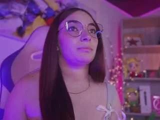 Issamonterrey webcams show profile image 