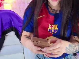 issareel from CamSoda