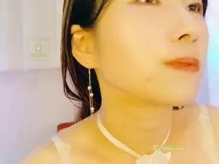 j-shadow-y from CamSoda is Freechat