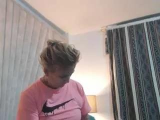 Photos of jaadee1 from CamSoda is Freechat