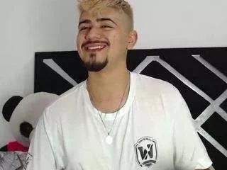 jackxxx32 from CamSoda is Freechat
