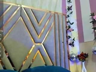 jazmin-whitee from CamSoda is Freechat