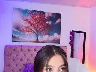julianaa-castro from CamSoda is Freechat