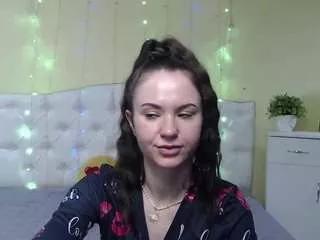 karacriegs from CamSoda
