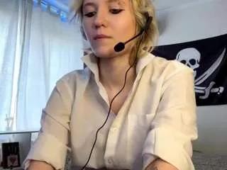 Katiefenning webcams show profile image 
