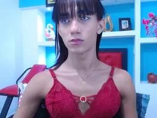 Discover our girls online shows and discover the company of countless livestreamers, with stunning shapes, sex toys and more.