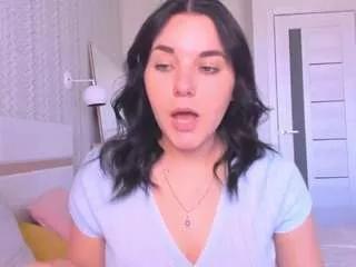 kattyree18 from CamSoda
