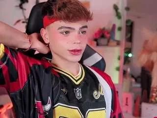 kennyboy-18 from CamSoda