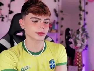 kennyboy-18 from CamSoda
