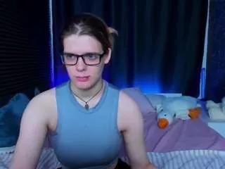kikikrash from CamSoda