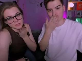 kira-neko from CamSoda is Freechat