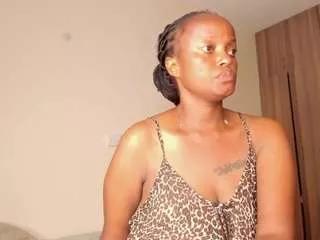 kirasuisse from CamSoda is Freechat