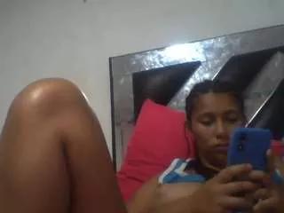 kitty-doll1 from CamSoda is Freechat