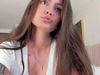 kittymelanniie from CamSoda