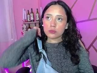 kittysweet26 from CamSoda