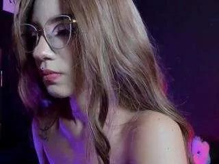 kittyxmadi from CamSoda is Freechat