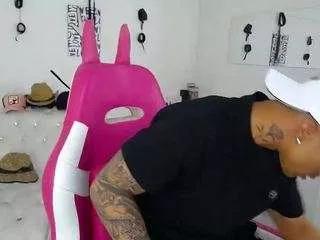 leonardprice1 from CamSoda is Freechat