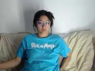 lesliee22 from CamSoda
