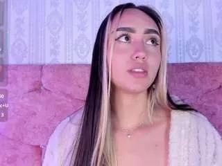 liaa-18 from CamSoda