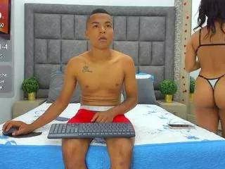 liamsyallisson from CamSoda is Freechat