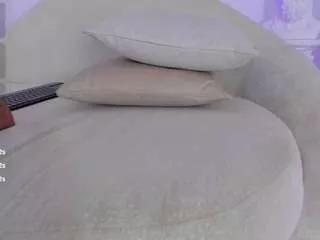 lilikiss from CamSoda