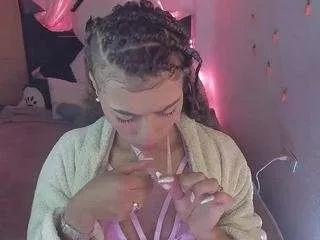 lilithsavett from CamSoda